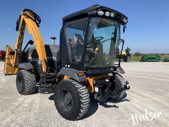 2022 Alamo Mantis 4142 Equipment Image0