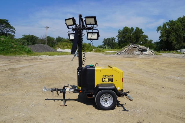 Image of Allmand Night Lite GR equipment image 1