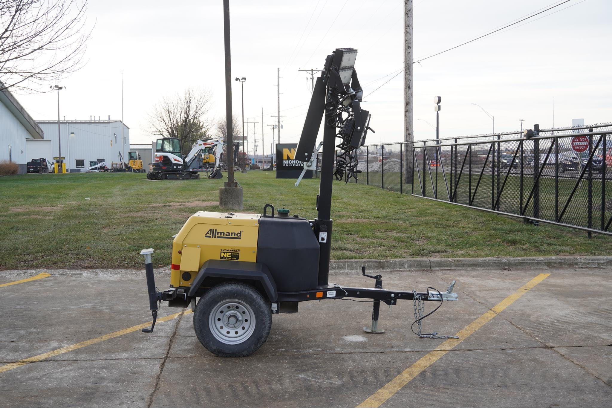 2022 Allmand Night Lite GR Equipment Image0