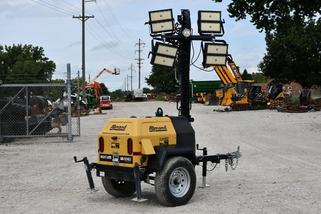Image of Allmand NIght Lite Pro equipment image 4