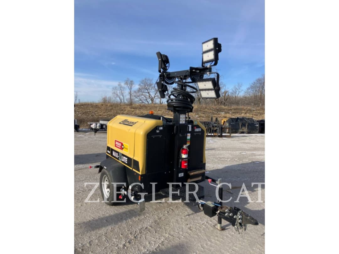 Image of Allmand Maxi-Lite Image 1