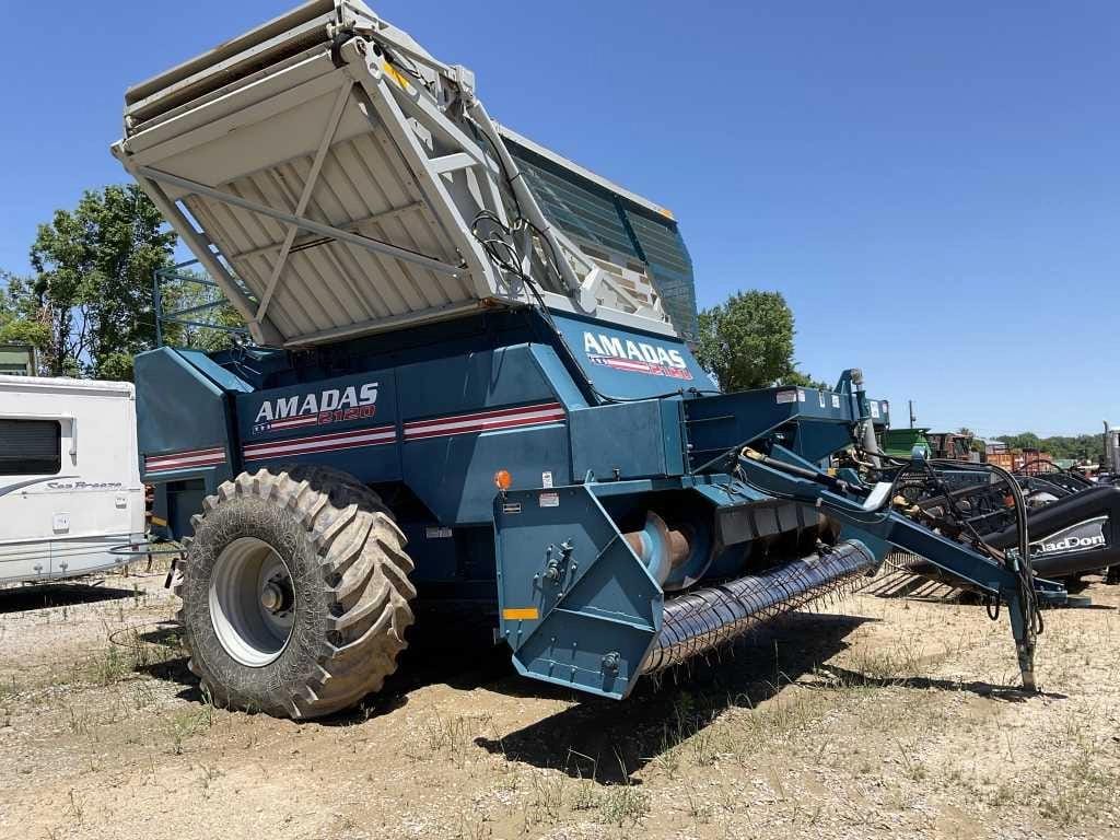 Combines image