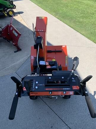 Image of Ariens Deluxe 28 equipment image 1