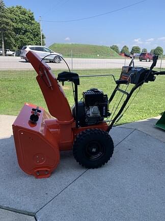 Image of Ariens Deluxe 28 equipment image 2