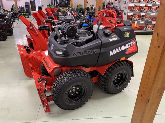 Main image Ariens Mammoth 850
