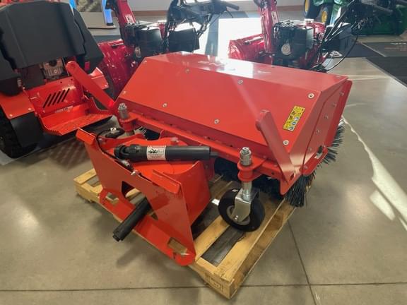 Image of Ariens Broom equipment image 3