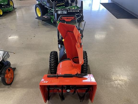 Image of Ariens Deluxe 24 equipment image 1