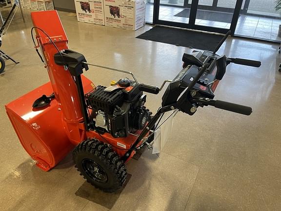 Image of Ariens Deluxe 28 equipment image 3