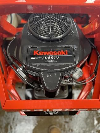 Image of Ariens Ikon XD60 equipment image 3