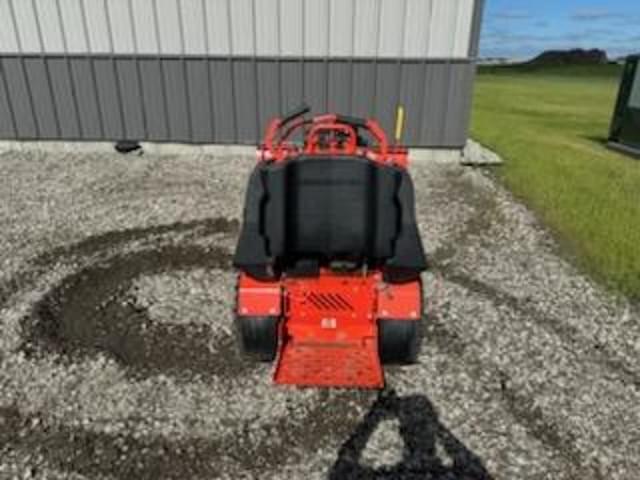 Image of Ariens Mammoth 850 equipment image 1