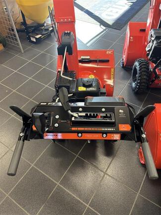 Image of Ariens ST24DLE equipment image 2