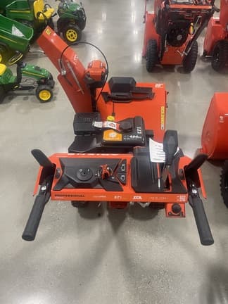 Image of Ariens ST28DLET PRO equipment image 3