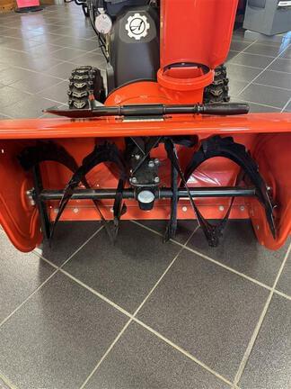 Image of Ariens ST30DLE equipment image 3