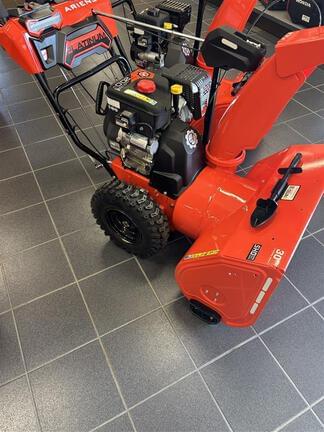 Image of Ariens ST30DLE equipment image 1