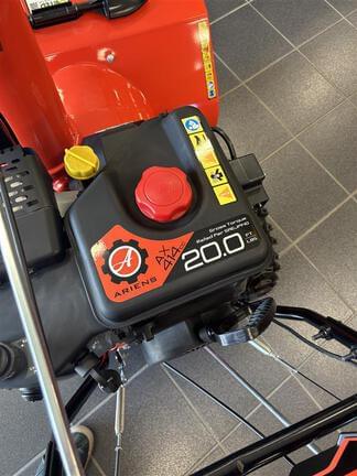 Image of Ariens ST30DLE equipment image 4