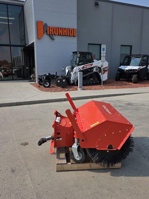 Image of Ariens Mammoth Power Brush equipment image 2