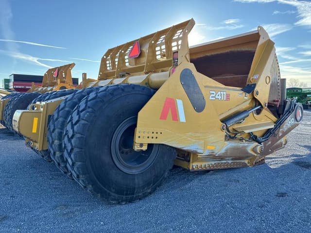 Image of Ashland 2411E equipment image 3