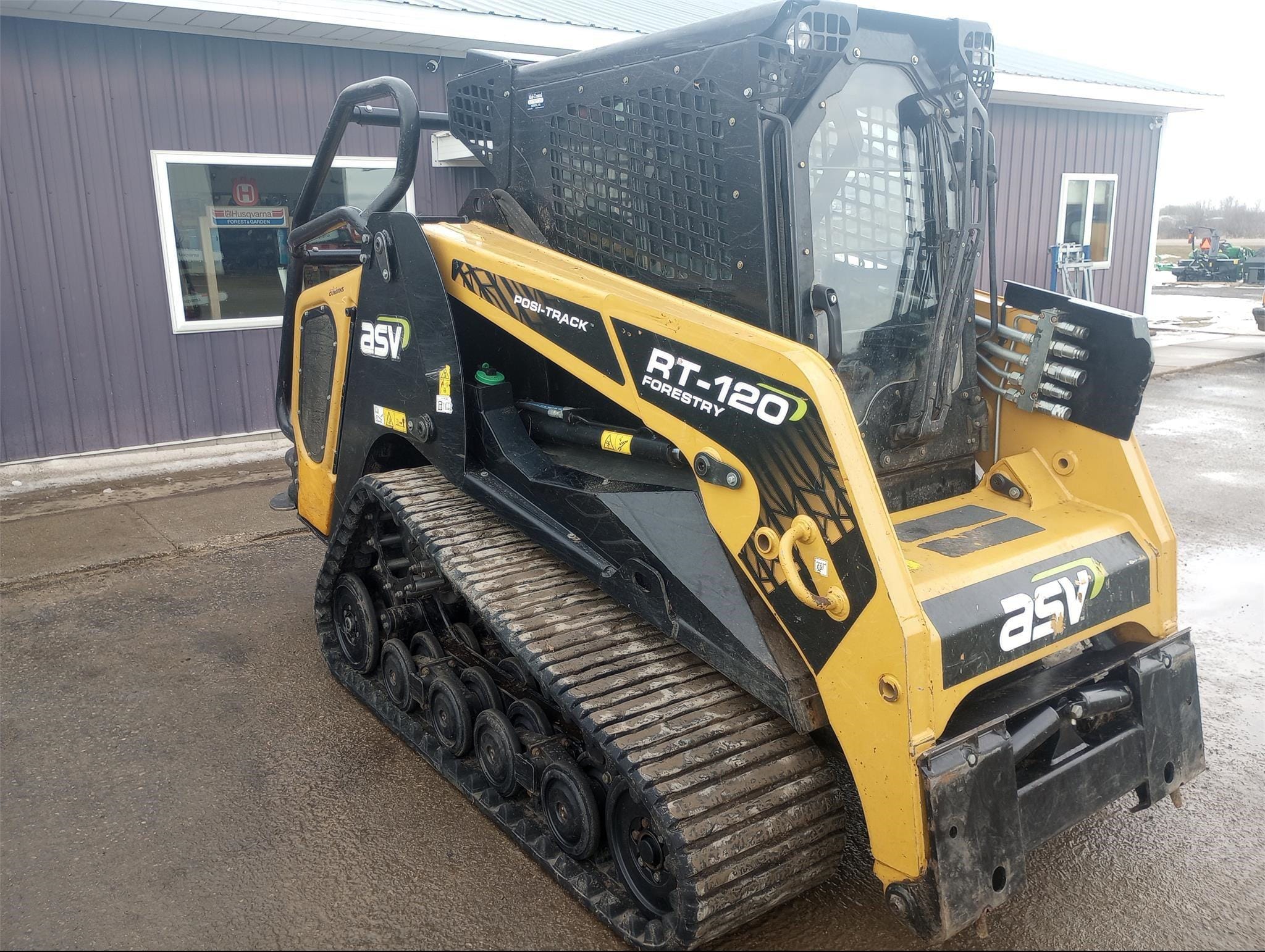 2022 ASV Posi-Track RT120F  Equipment Image0