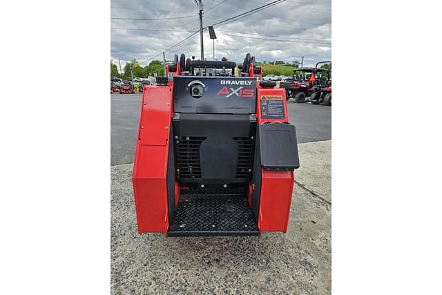 Image of Gravely AXIS 200DT equipment image 4