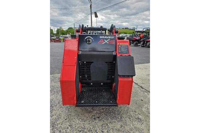 Image of Gravely AXIS 200DT equipment image 4