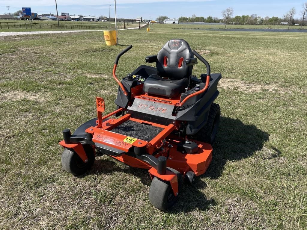 2022 Bad Boy ZT Elite Equipment Image0