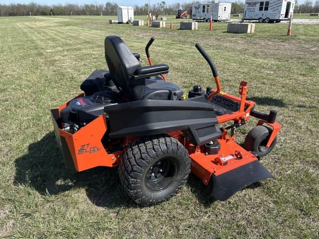 Image of Bad Boy ZT Elite equipment image 4