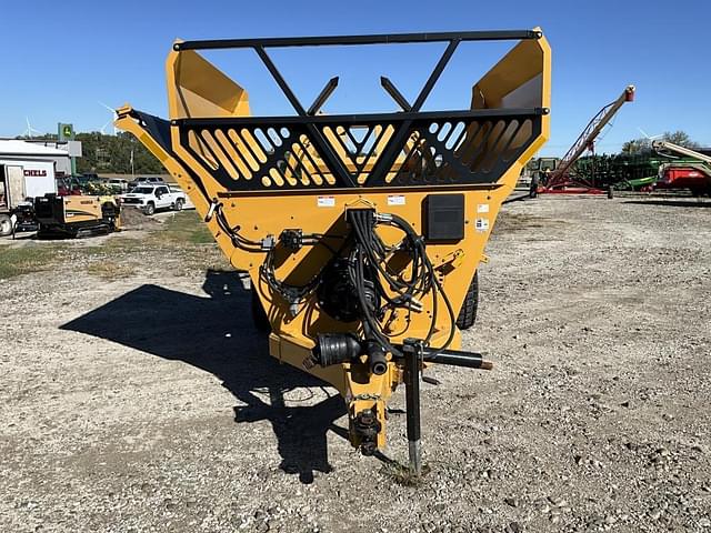 Image of Bale King 5300 equipment image 1