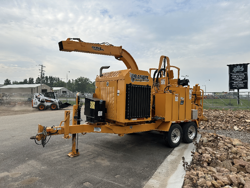 2022 Bandit Intimidator 2090XP  Equipment Image0