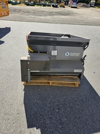 Image of Bauman 1040SI equipment image 3