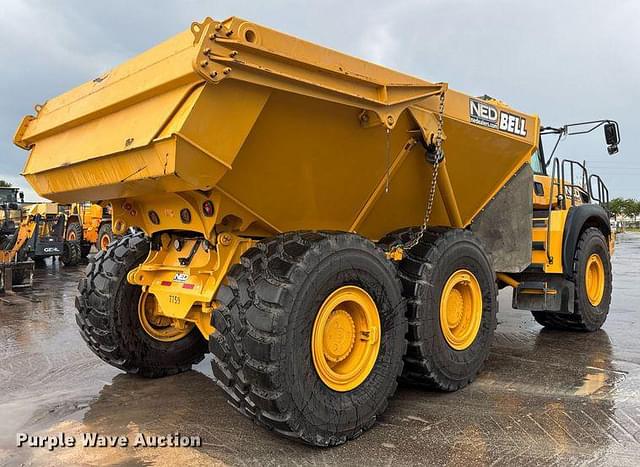 Image of Bell ADT B50E equipment image 4