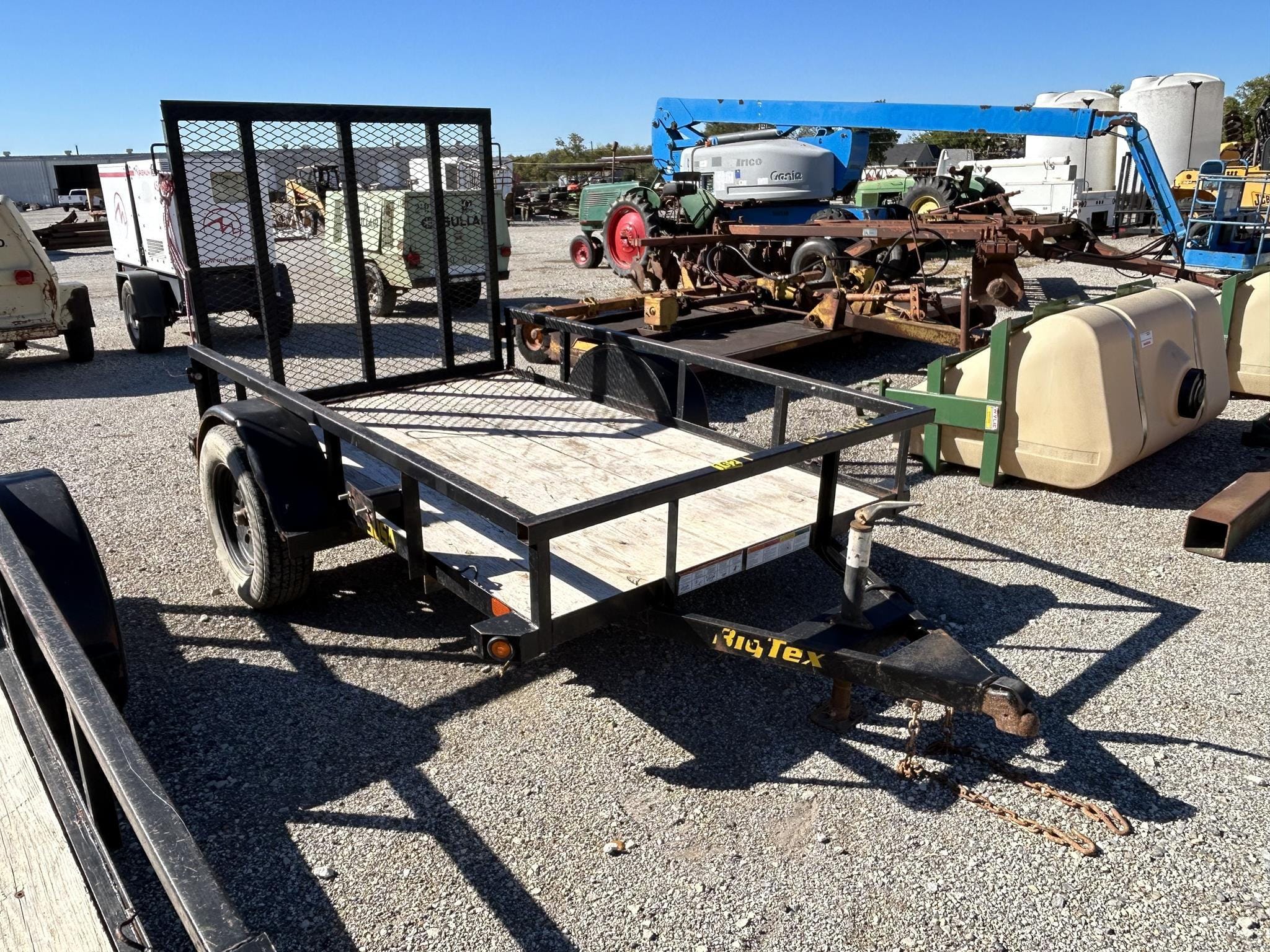 2022 Big Tex 30SA Equipment Image0