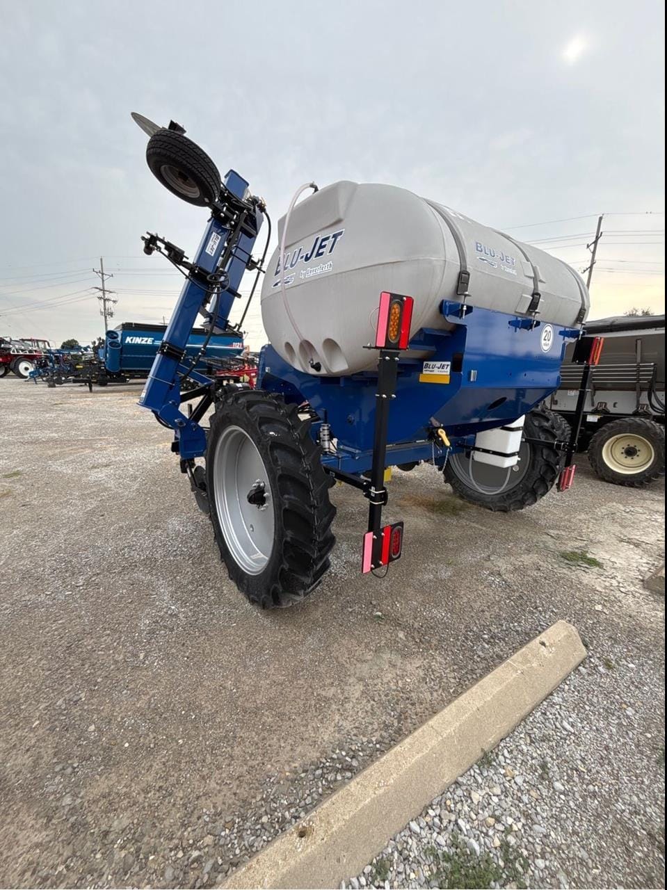 2022 Blu-Jet AT3015 Equipment Image0