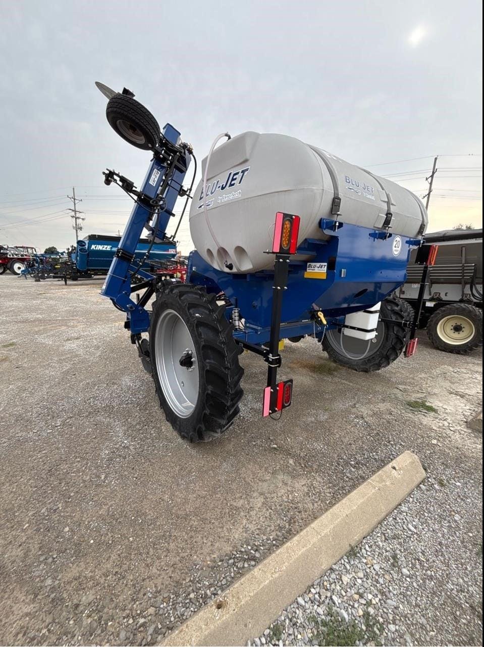 2022 Blu-Jet AT3015 Equipment Image0