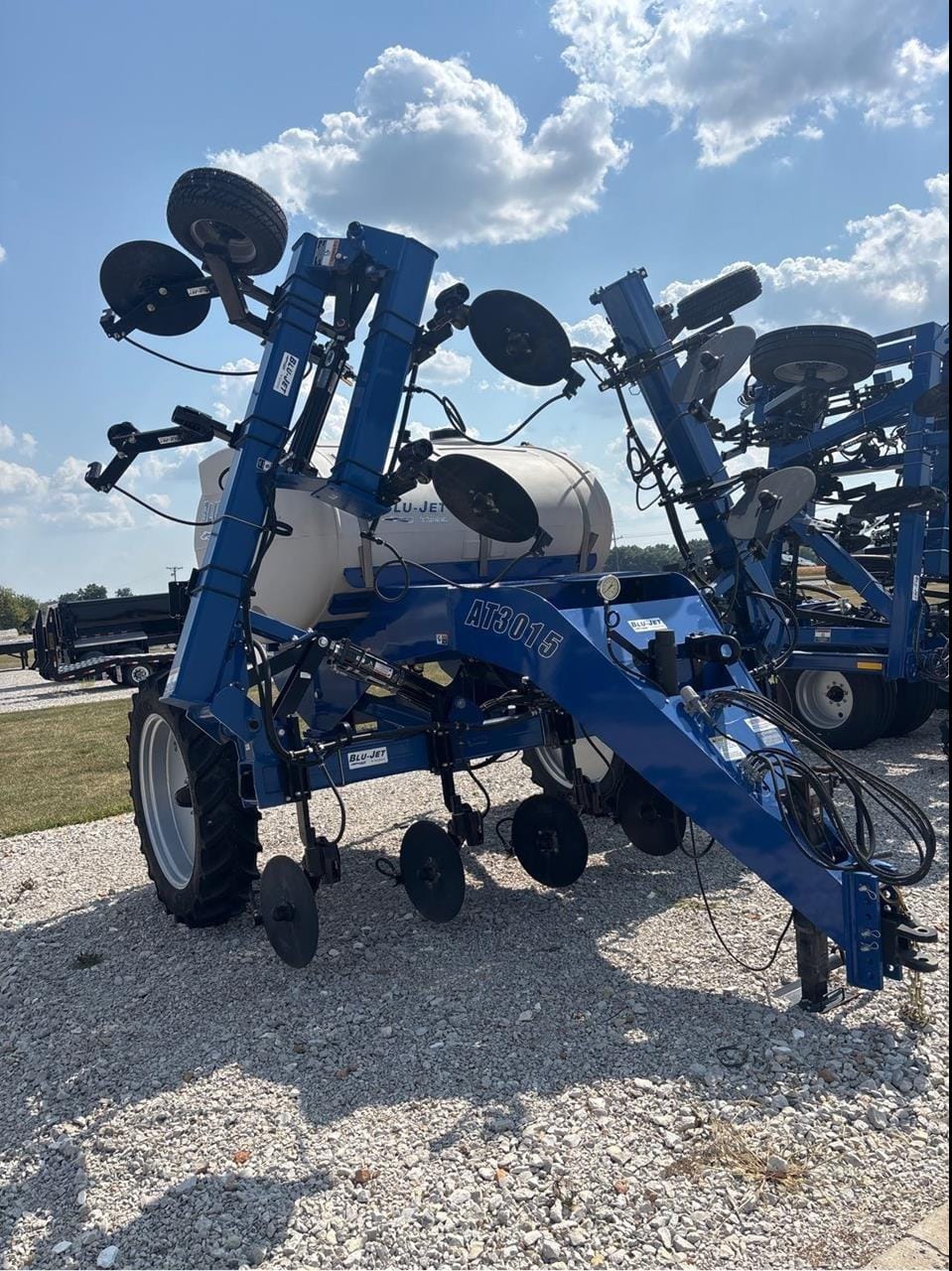 2022 Blu-Jet AT3015 Equipment Image0