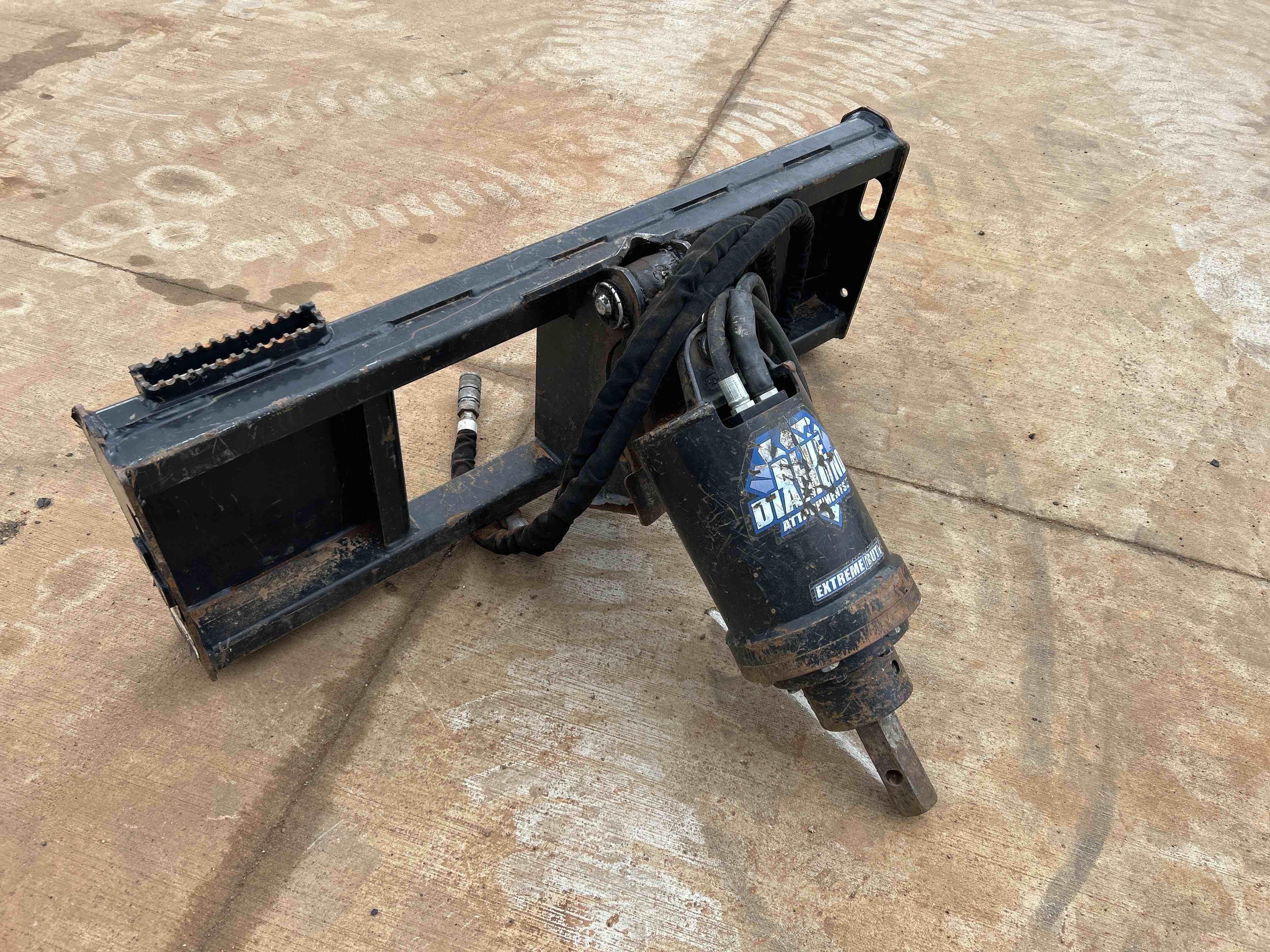2022 Blue Diamond 305715 Equipment Image0