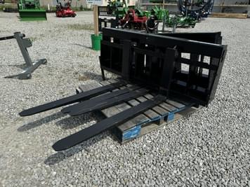 Main image Blue Diamond Pallet Forks