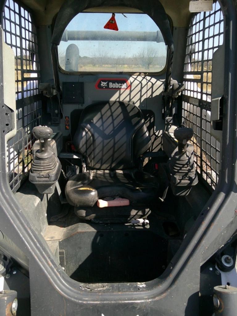 Image of Bobcat T64 Image 1