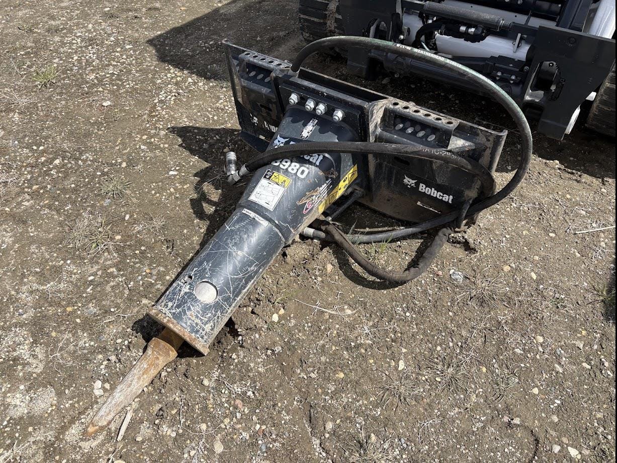 2022 Bobcat HB980 Equipment Image0