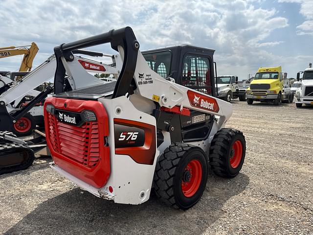 Image of Bobcat S76 equipment image 3