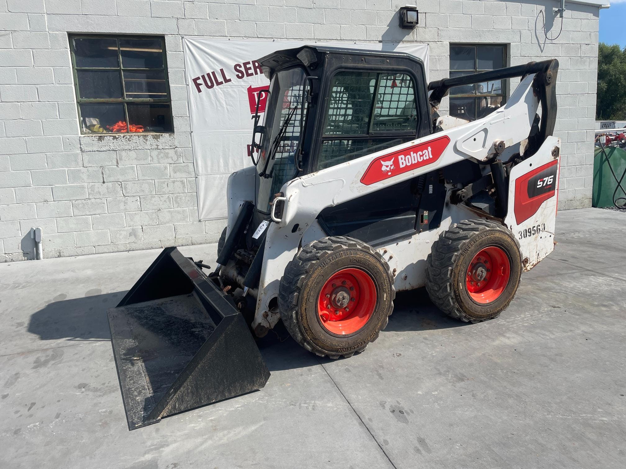 2022 Bobcat S76 Equipment Image0