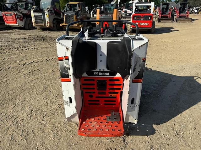 Image of Bobcat MT100 equipment image 3