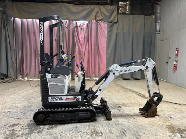 Image of Bobcat E10 equipment image 4