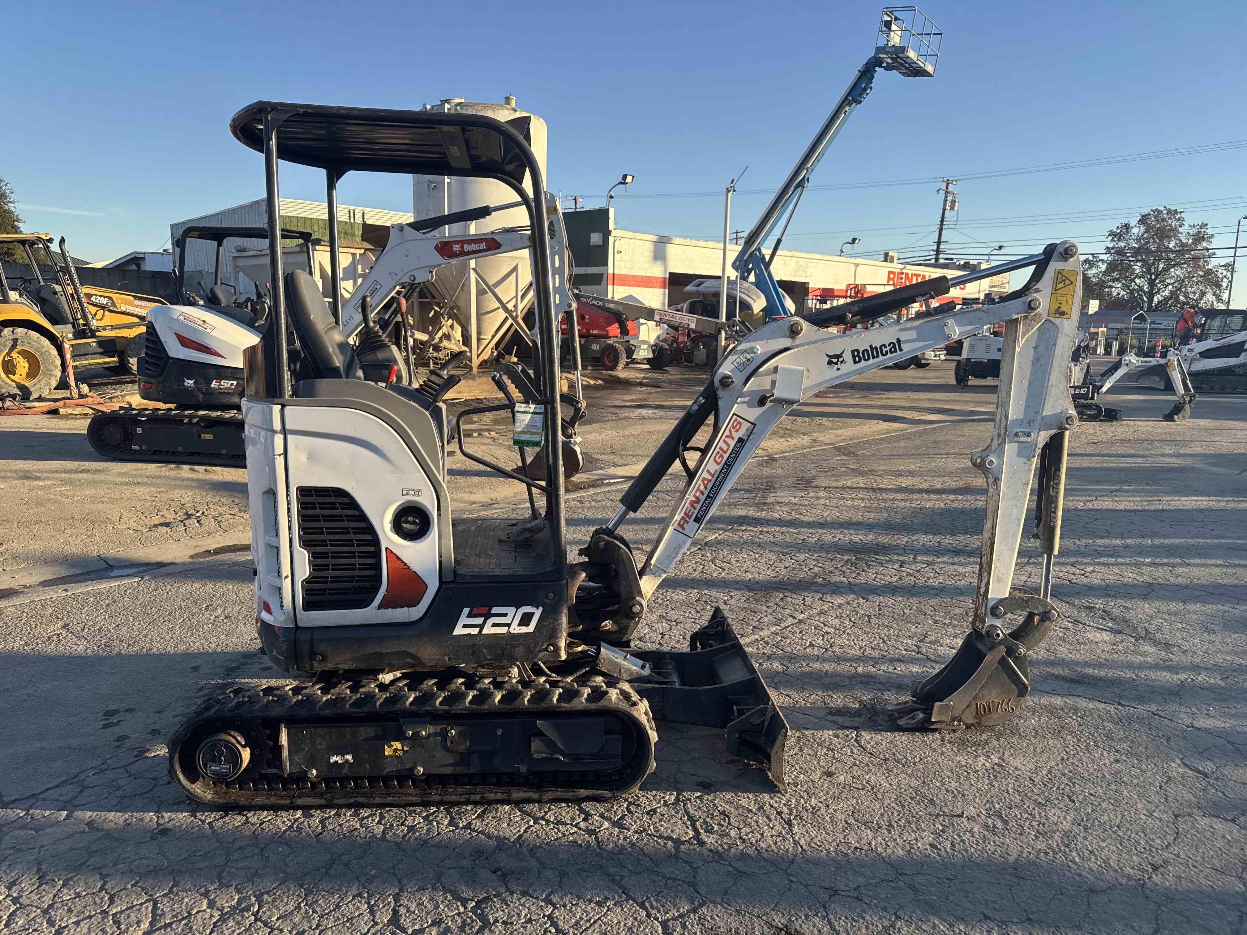 2022 Bobcat E20 Equipment Image0