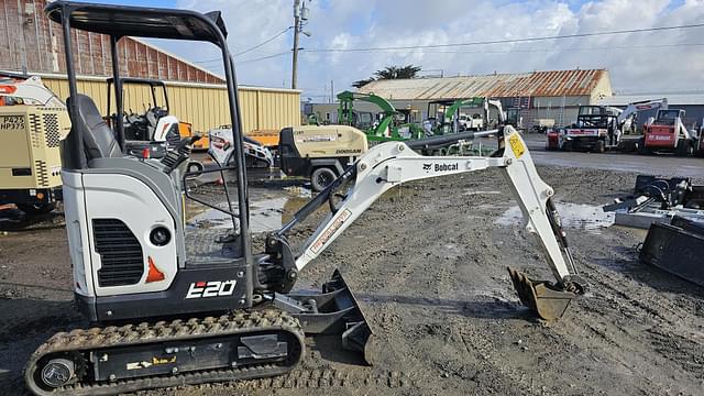 Image of Bobcat E20 equipment image 1