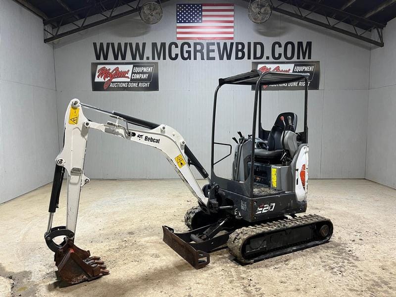 Main image Bobcat E20