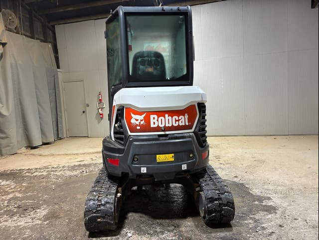Image of Bobcat E26 equipment image 3