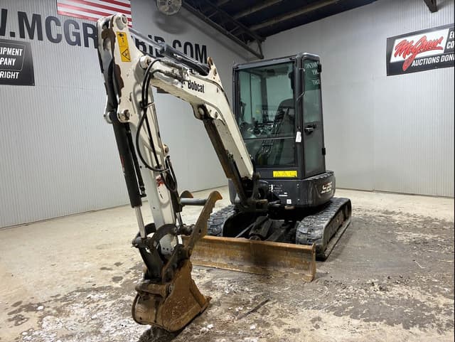 Image of Bobcat E26 equipment image 1