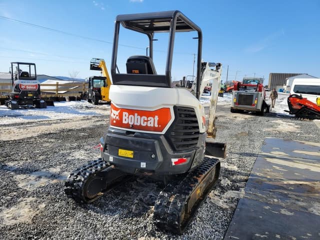 Image of Bobcat E26 equipment image 4