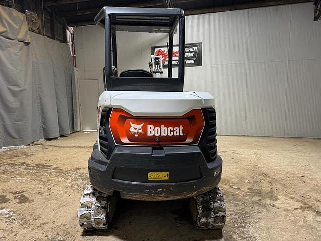 Image of Bobcat E32 equipment image 3