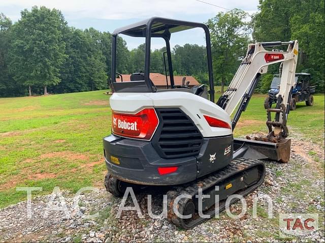 Image of Bobcat E32i equipment image 4